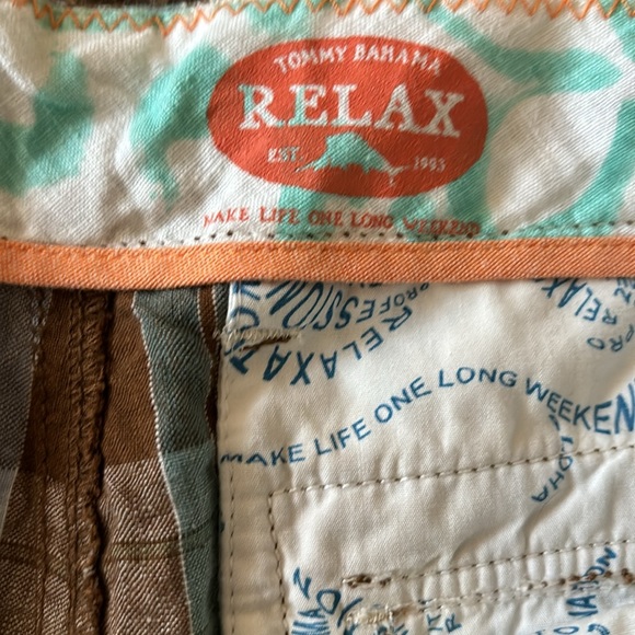 Tommy Bahama RELAX Linen Short - Picture 2 of 4